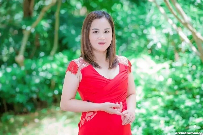 HuiFang Profile image 1