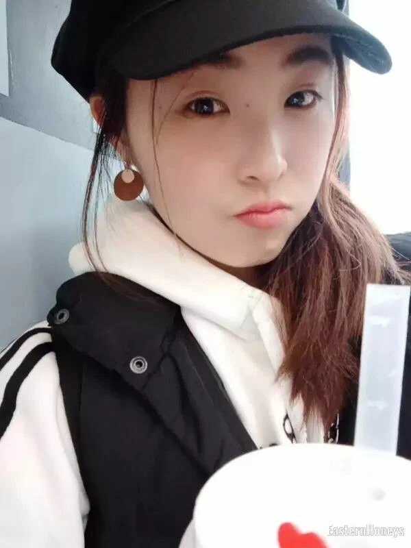 Siying Profile image 1