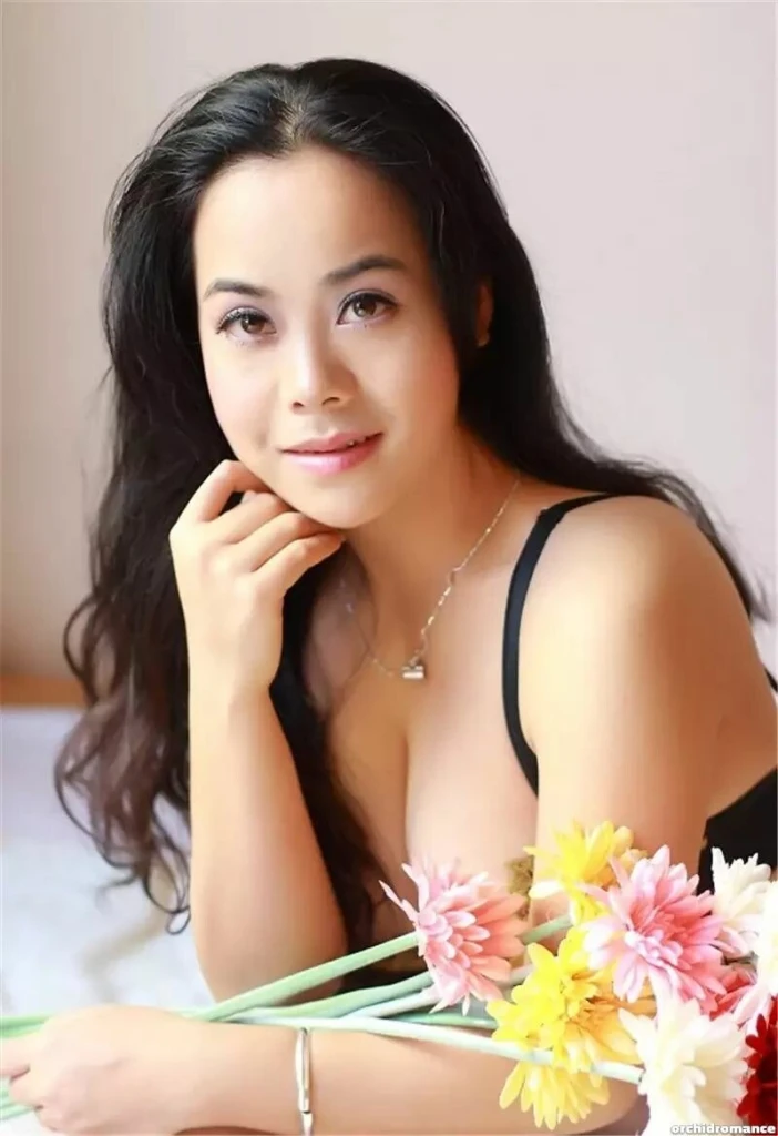 Juanita Profile image 2