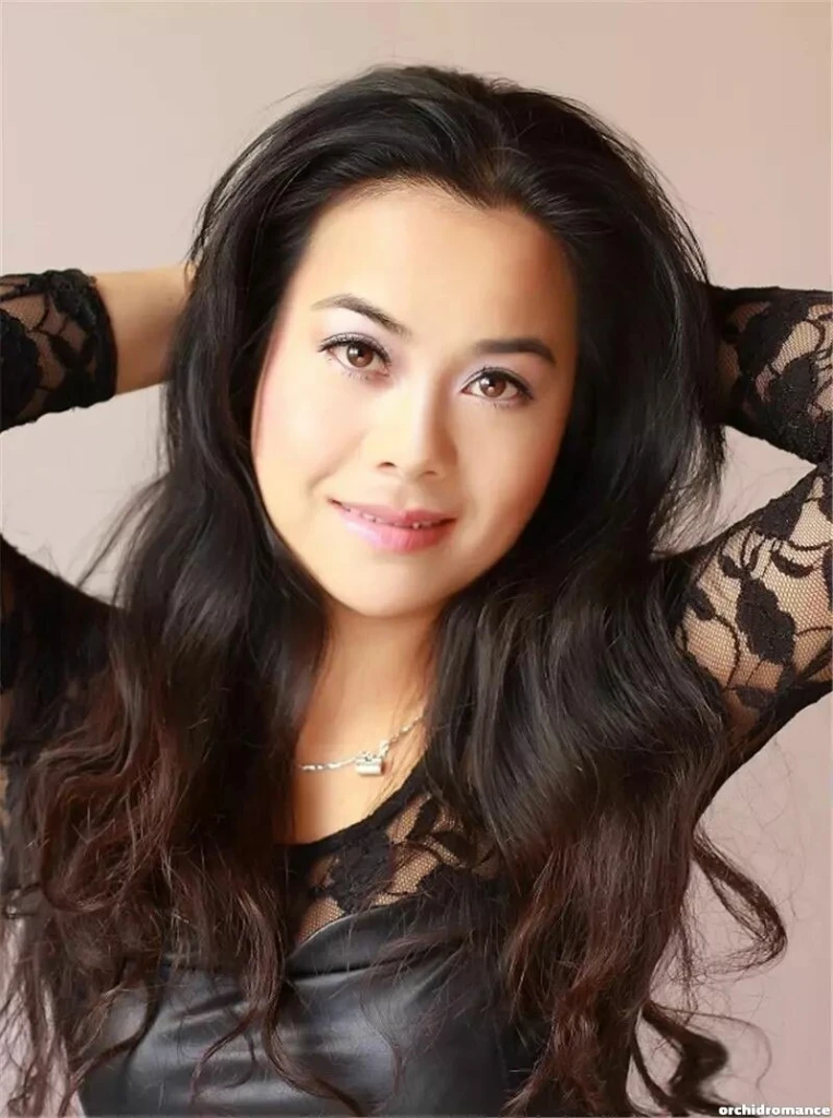 Juanita Profile image 4