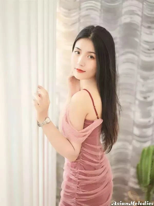 Li Juan Profile image 4