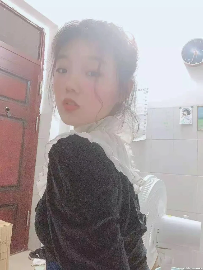 Yufen Profile image 2