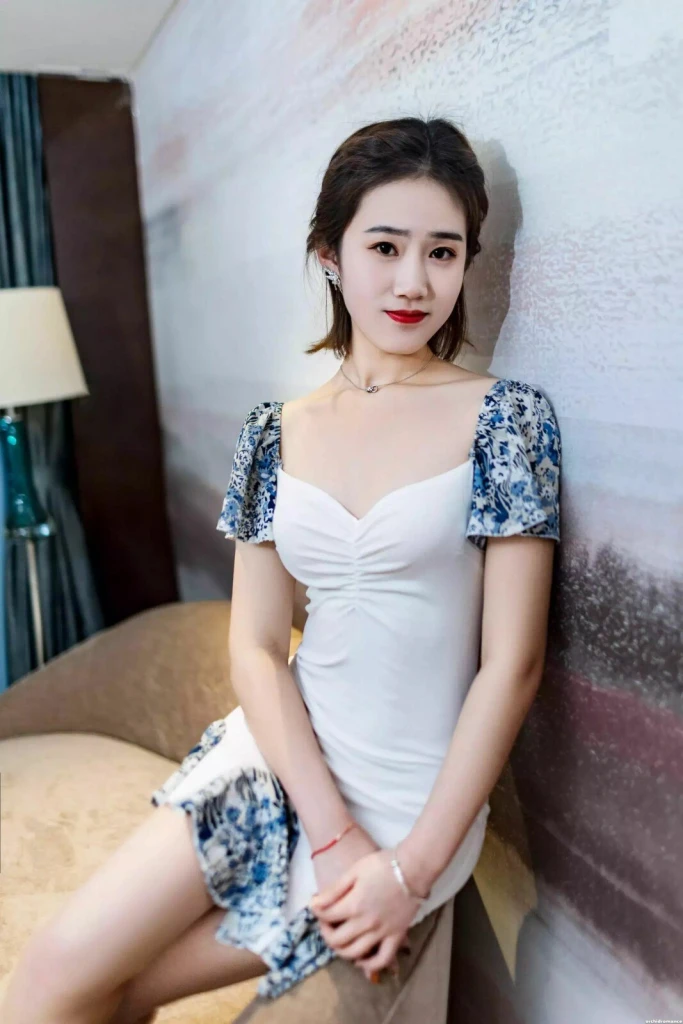 Mengyao Profile image 3