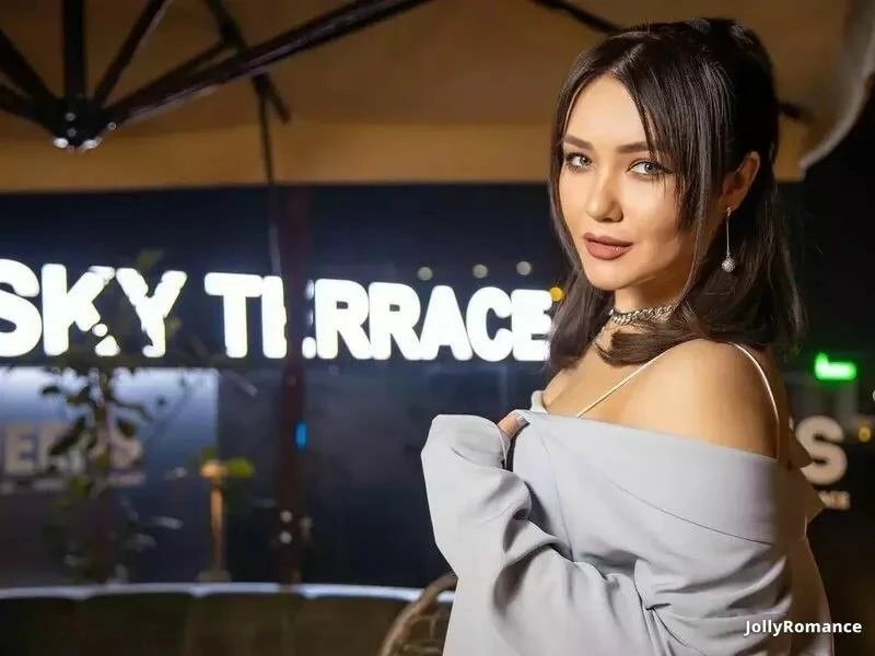 Narisa Profile image 1