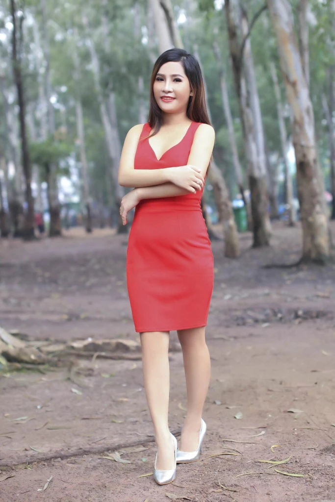 Le Thi Xuan Profile image 3