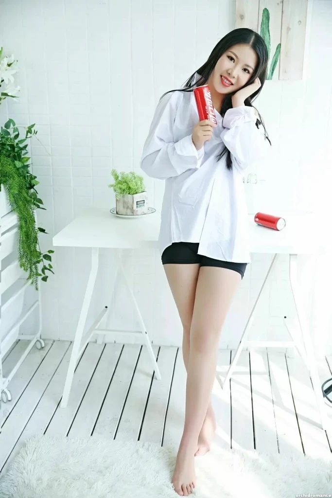 Vicki Profile image 2