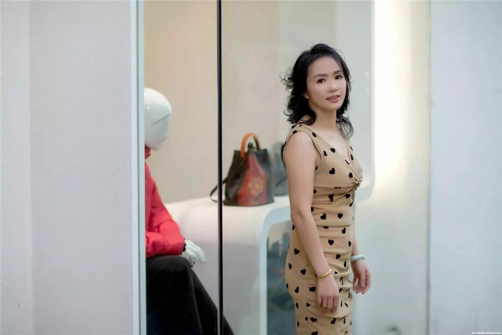 Yanzi Profile image 4