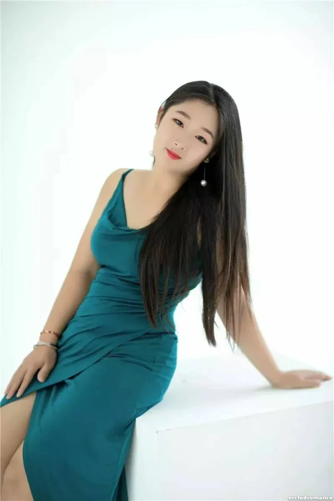 Shuang Profile image 4