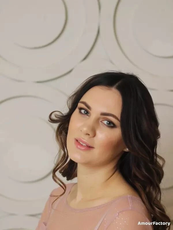 Valentina Profile image 1