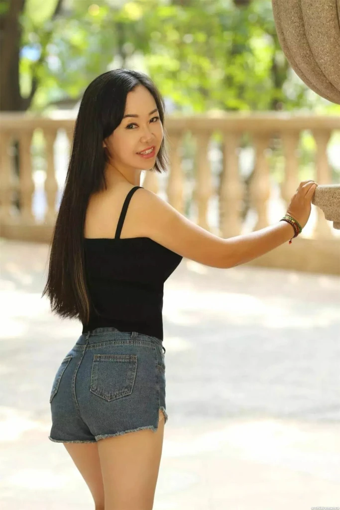 Xiaoyan Profile image 1